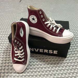 NIB Converse platform high tops color Dark Beetroot with White on White Canvas